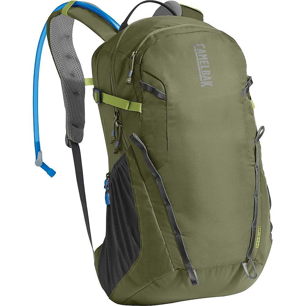 camelbak cloud walker review